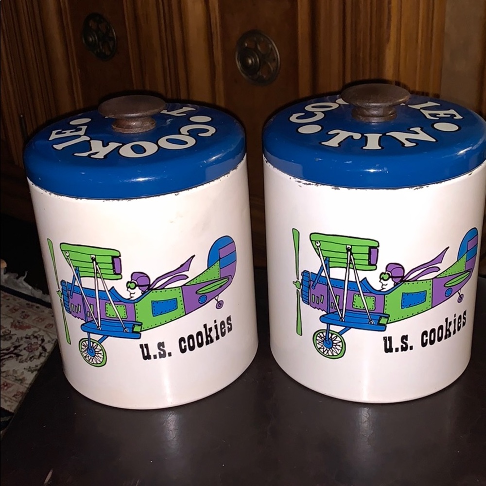 VINTAGE 1970's U.S. COOKIES TIN